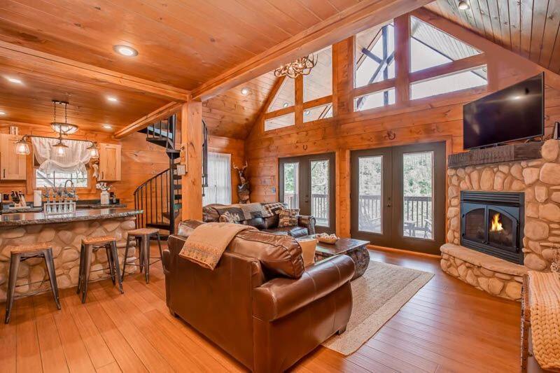 The Buckhorn By Stony Brook Cabins Gatlinburg Exteriör bild